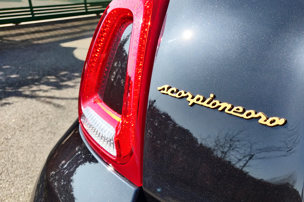 Test 2021 Abarth 595C Scorpioneoro MTA - Review AutoGids