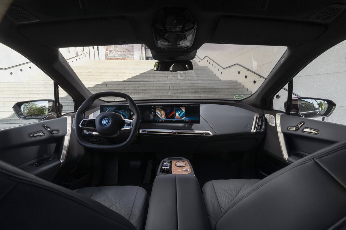 Review BMW iX M60