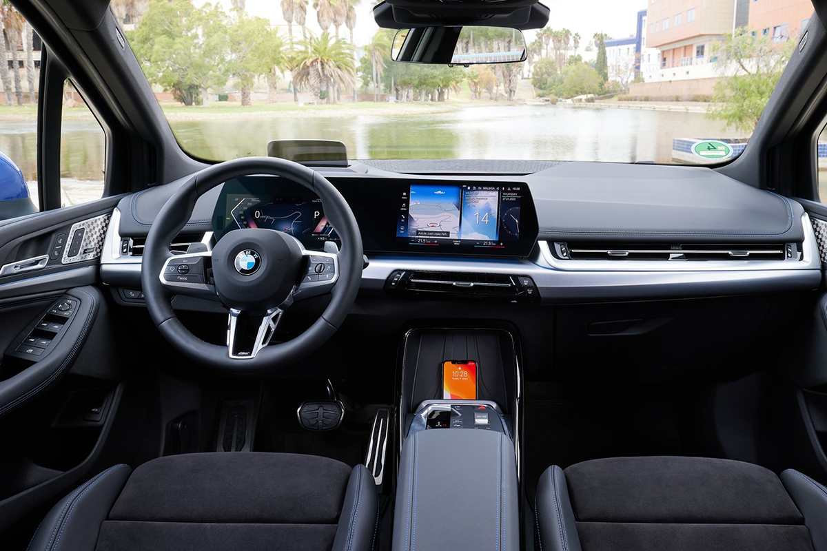 Review BMW 225e Active Tourer PHEV