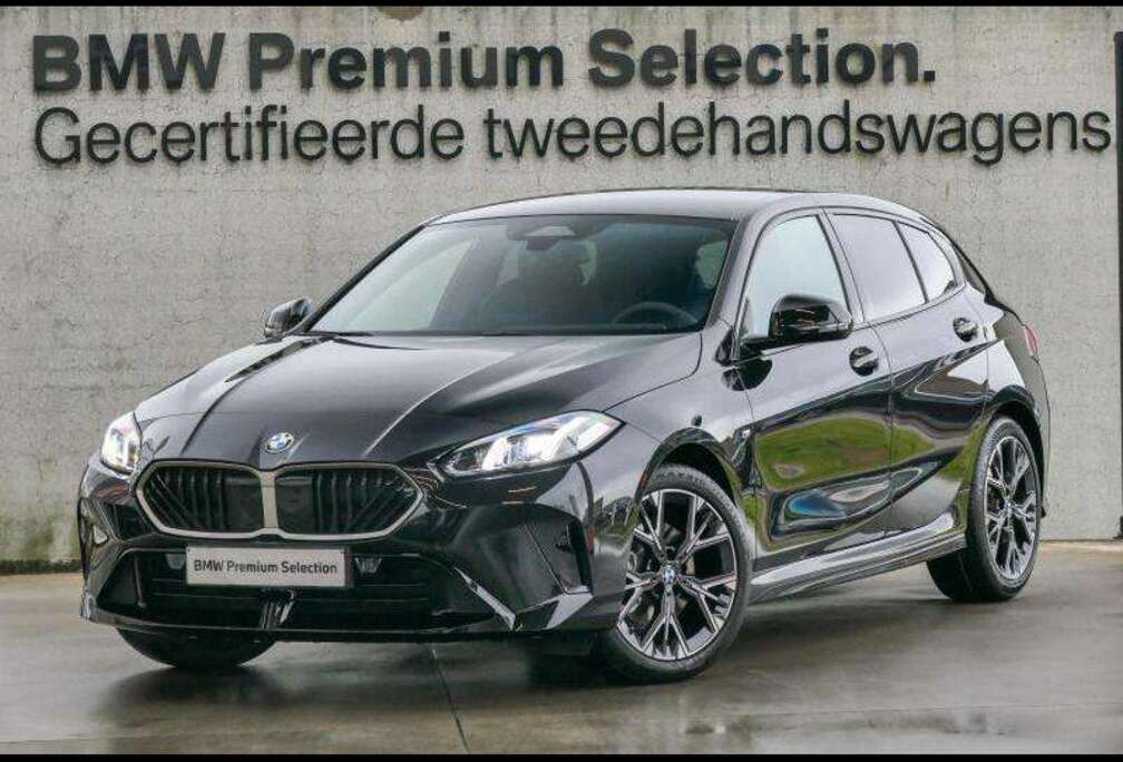 BMW 116iA M Sport  CAMERA
