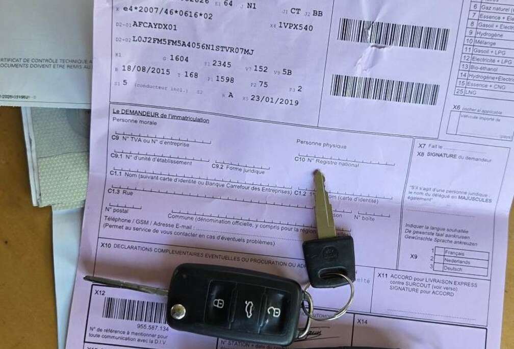 Volkswagen Maxi Life 1.6 CR TDi Cup prêter a immatriculé