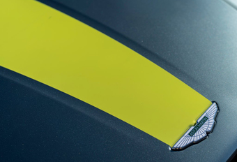 Aston Martin: introductie manuele versnellingsbak #1