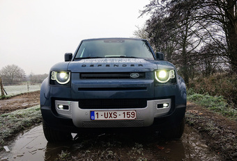 Land Rover Defender 110 D250 : Pour Daktari 3.0 #1