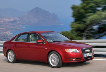 Audi A4 1.9 TDI & 3.2 FSI Avant #1