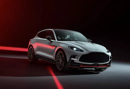 Aston Martin DBX S : encore plus puissant que le DBX707 #1