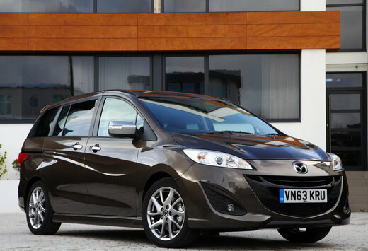  Mazda5