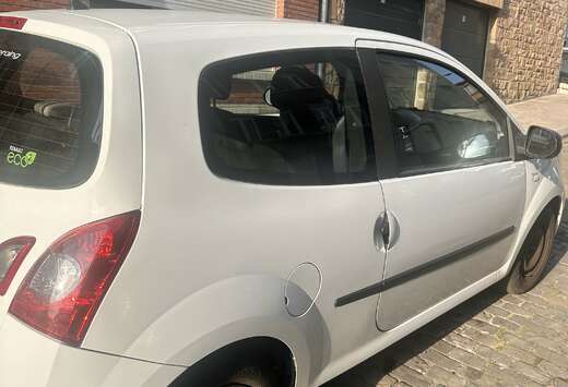 Renault 1.2i LEv Hello