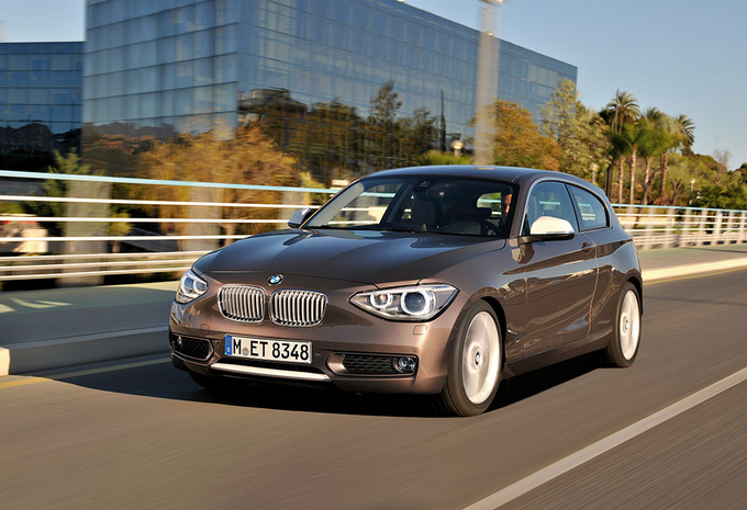 BMW Série 1 Sportshatch 114i Checkered Flag (75 kW)