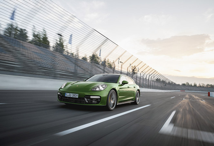 Porsche Panamera GTS : Limo pur sport #1